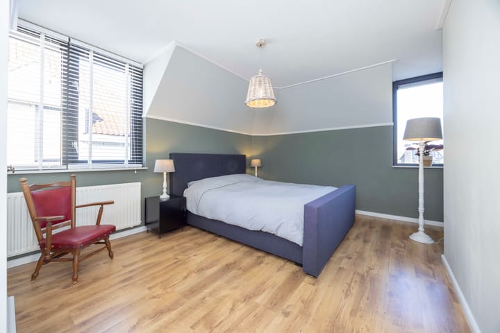 Foto 24 van Jeneverbes 4