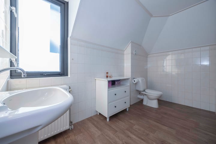 Foto 28 van Jeneverbes 4