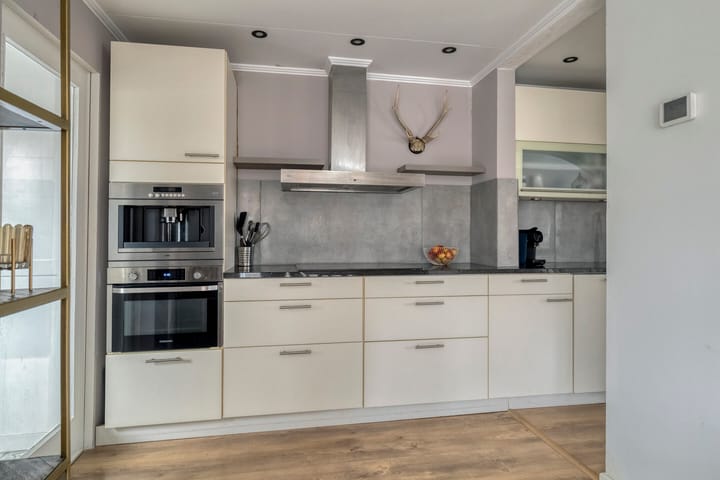 Photo 12 of Nico Kolenbergstraat 20