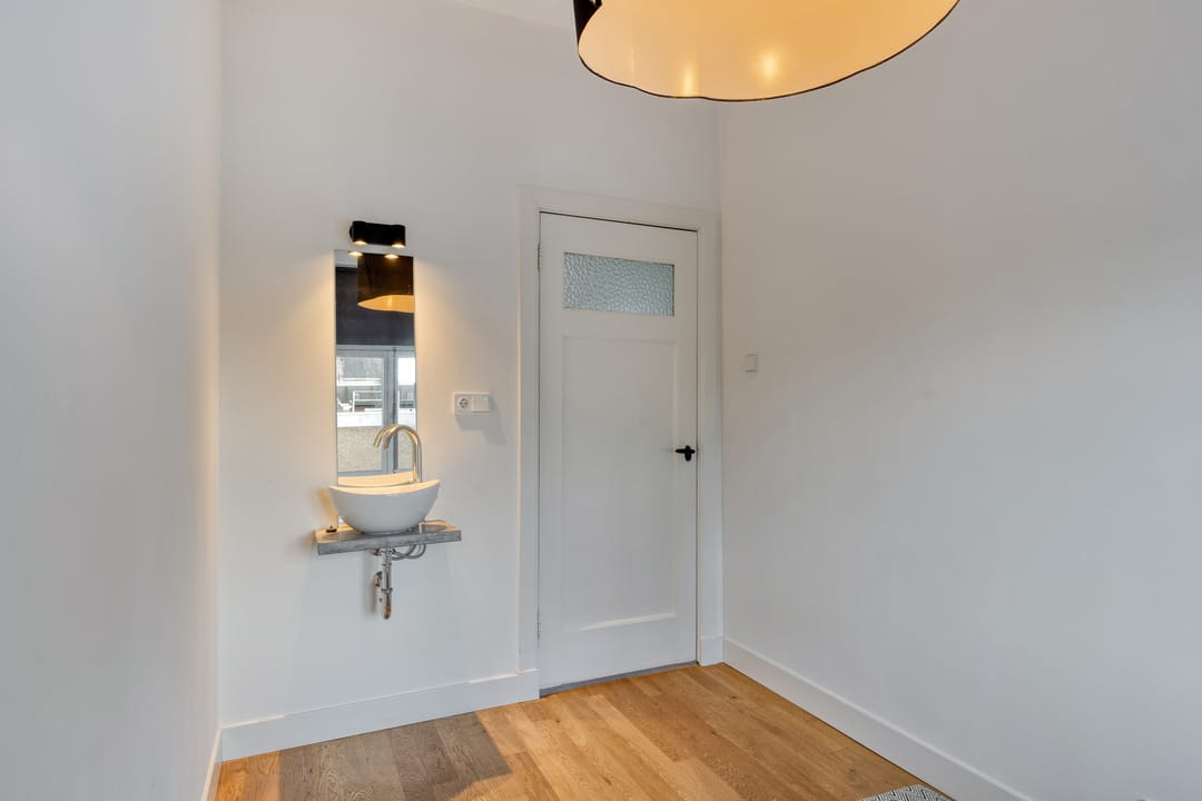 Foto 56 van van Nispenstraat 116