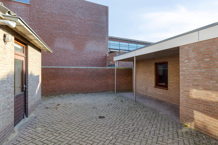 Photo 37 of Jonker Speelmanstraat 14