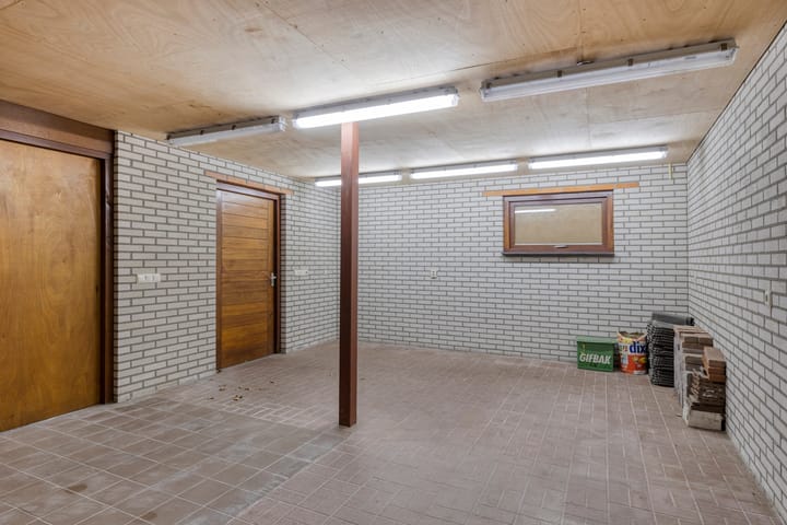 Photo 40 of Jonker Speelmanstraat 14