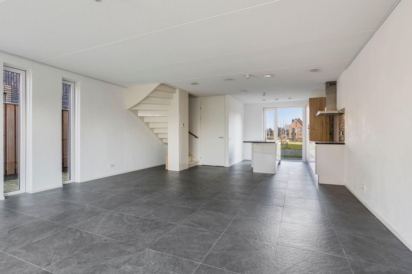 Photo 10 of Stormbaan 5