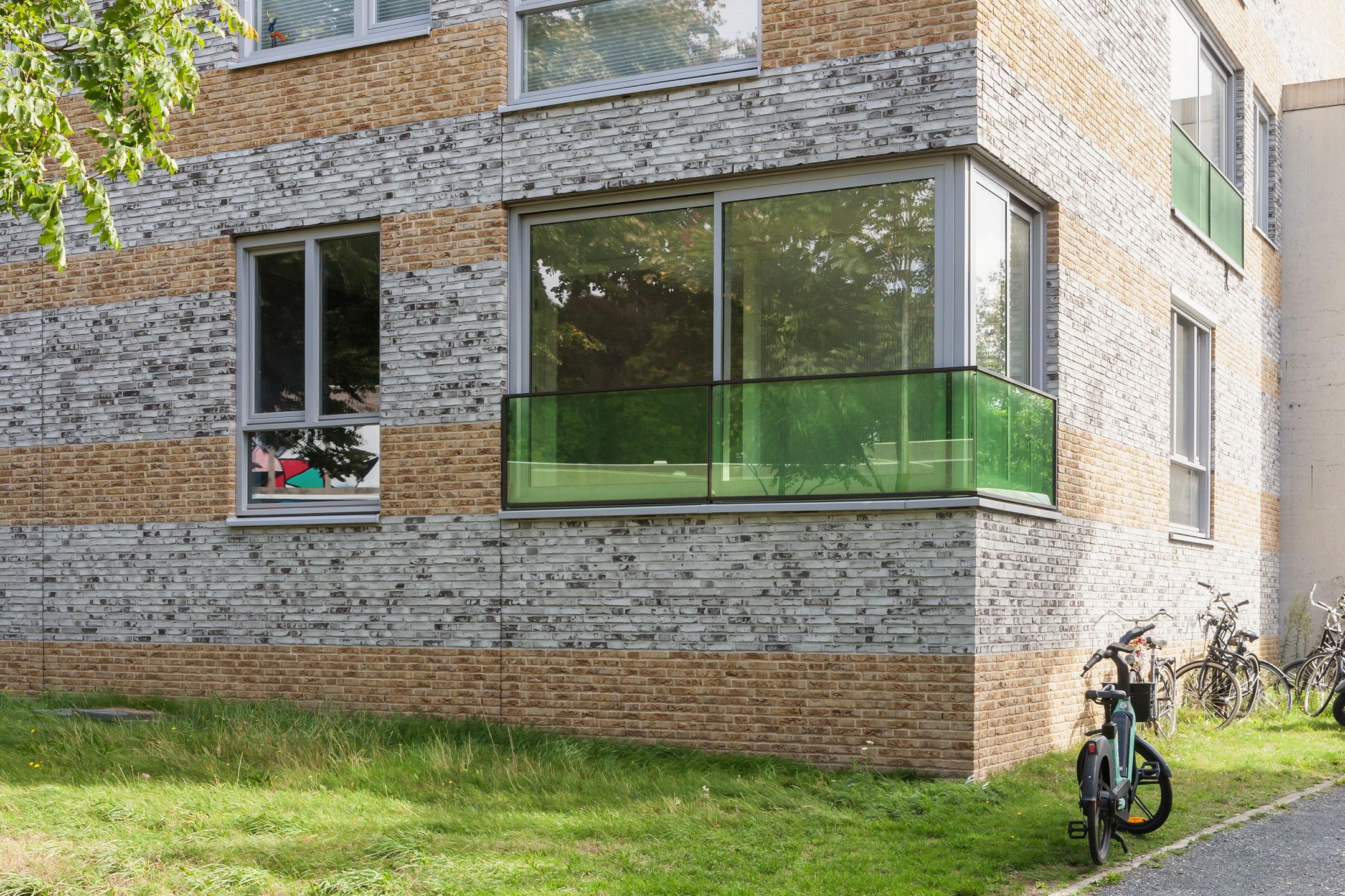 Photo 6 of Toos Korvezeepad 62