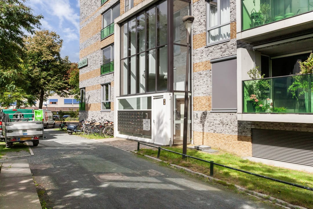 Photo 16 of Toos Korvezeepad 62