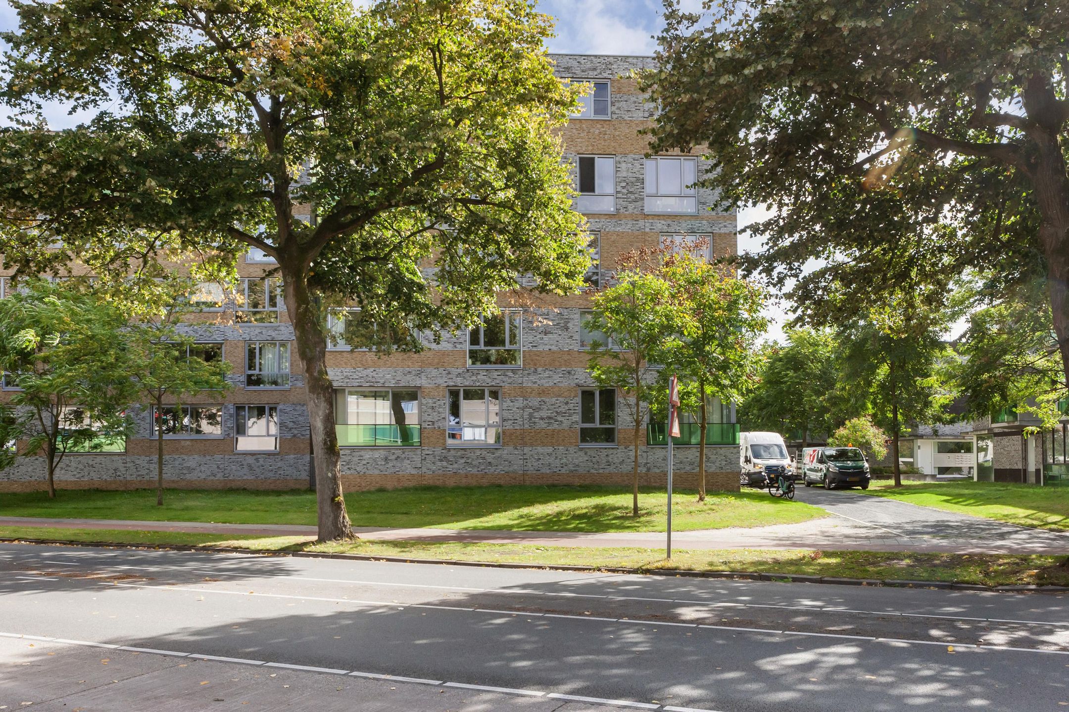 Photo 18 of Toos Korvezeepad 62