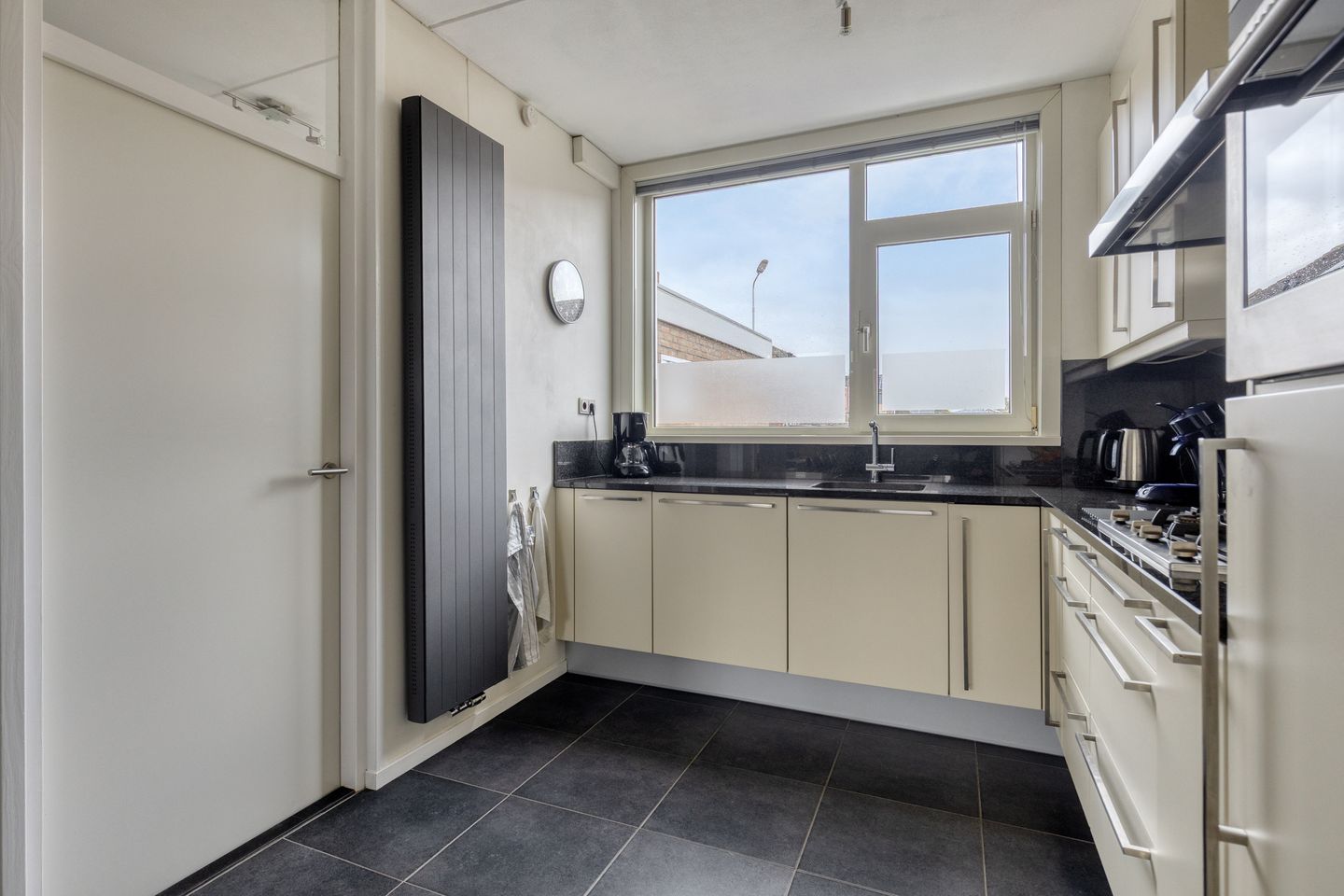 Foto 10 van Händelstraat 18