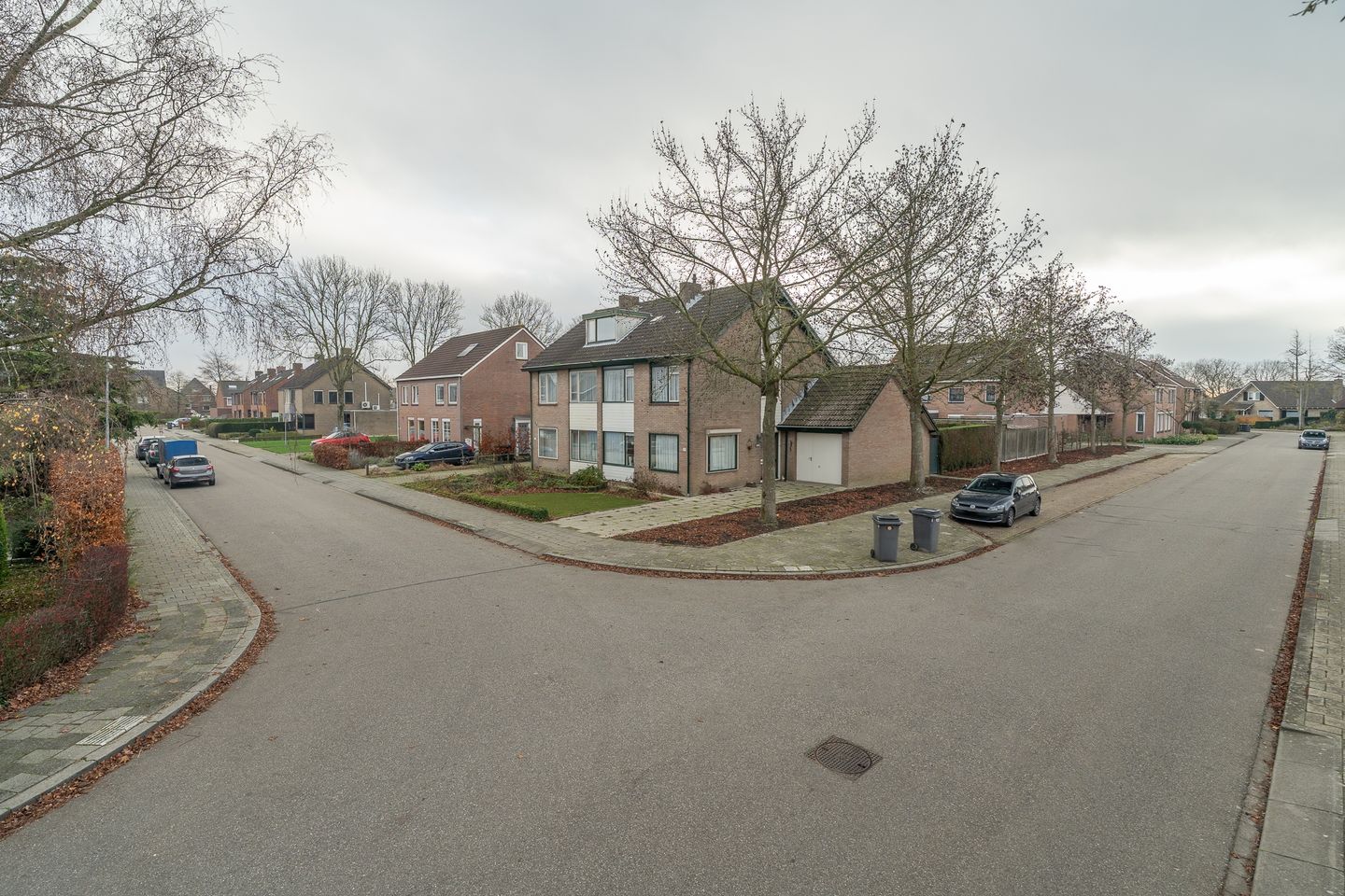 Foto 49 van Aalbessestraat 37