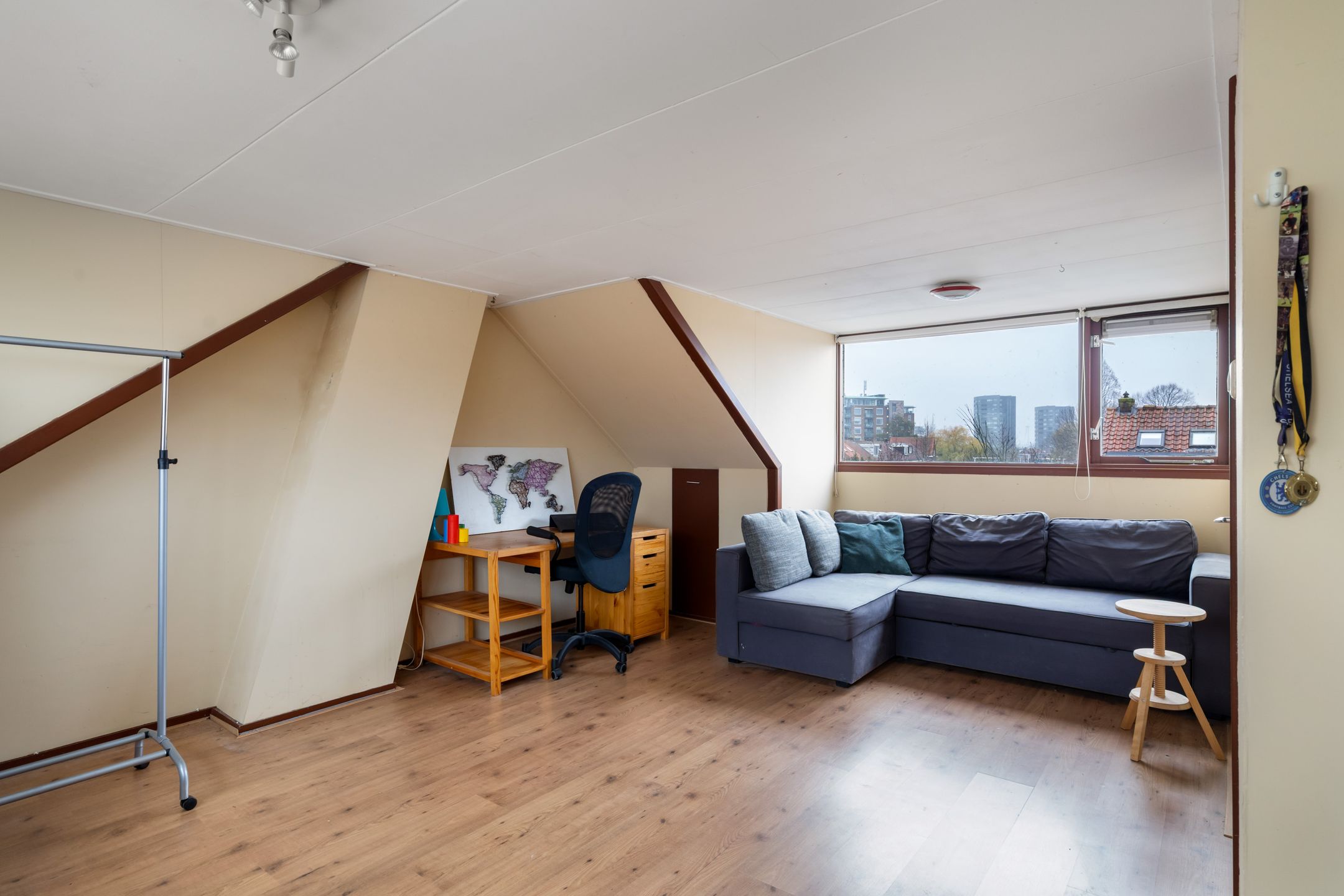 Photo 21 of J.P. Heyestraat 9