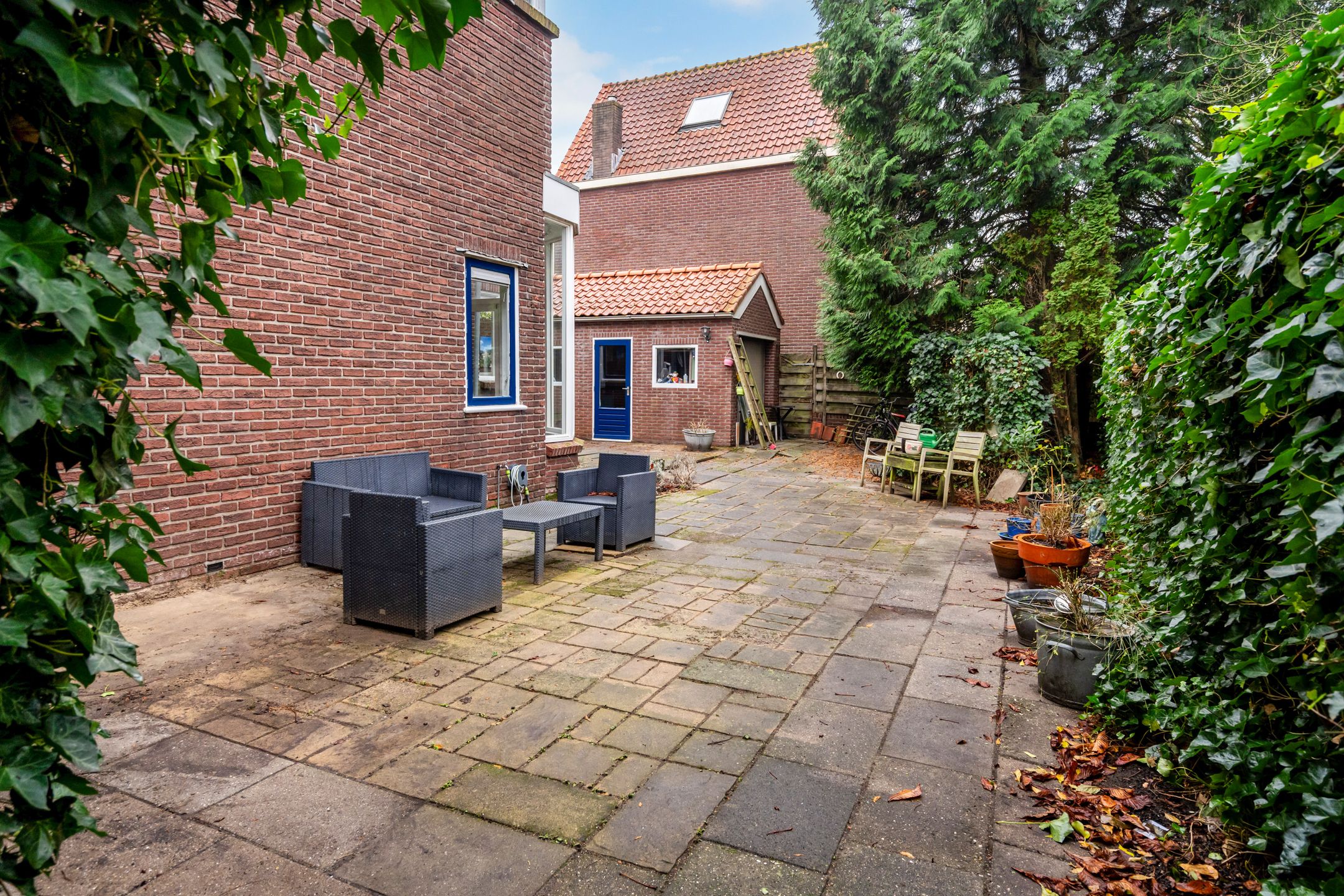 Photo 24 of J.P. Heyestraat 9