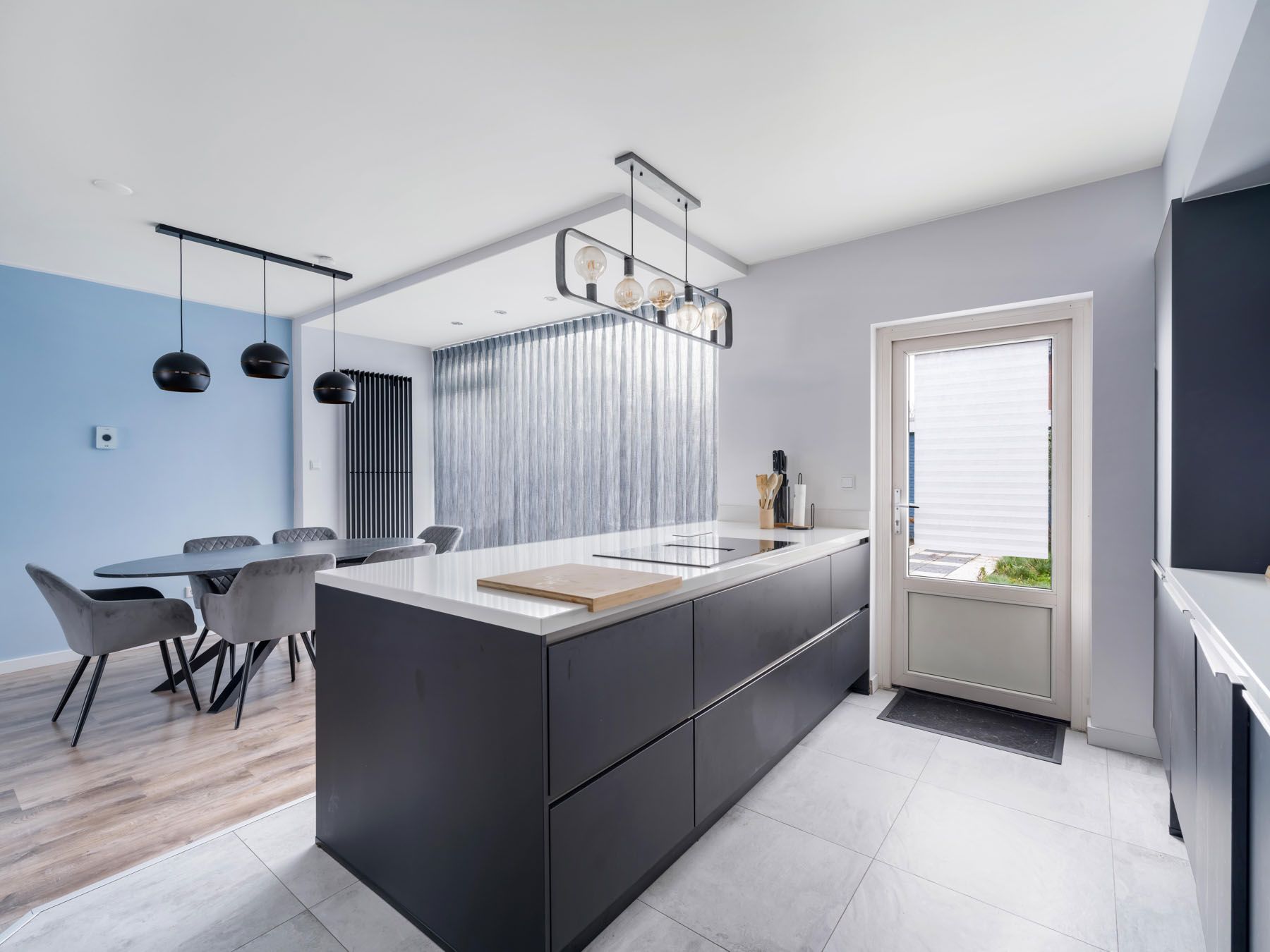 Foto 3 van Duiventoren 92