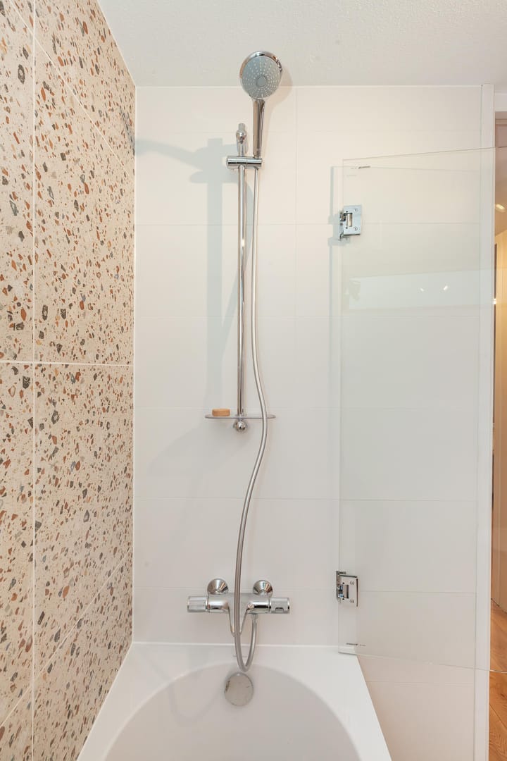 Foto 25 van Anna van Raesfeltstraat 15