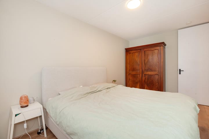 Foto 20 van Anna van Raesfeltstraat 15