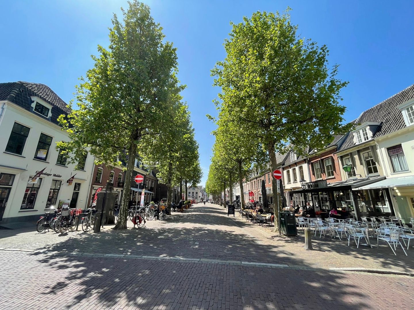 Bekijk foto 5 van Markt 28