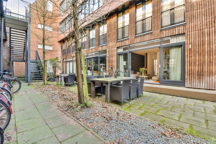 Foto 8 van Rozenstraat 202