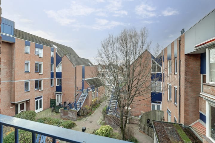 Photo 11 of Van Dishoeckstraat 172