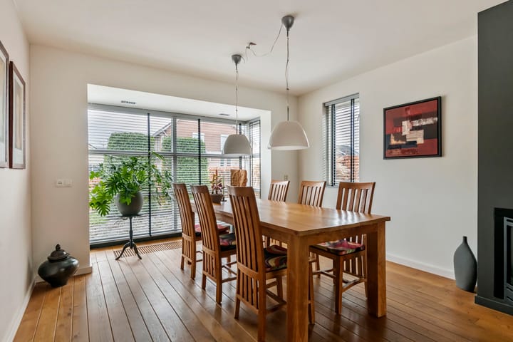 Photo 7 of Morelstraat 3