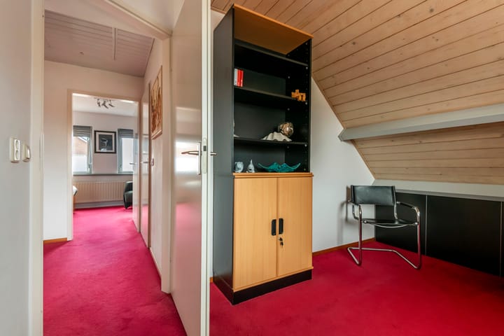 Photo 26 of Morelstraat 3