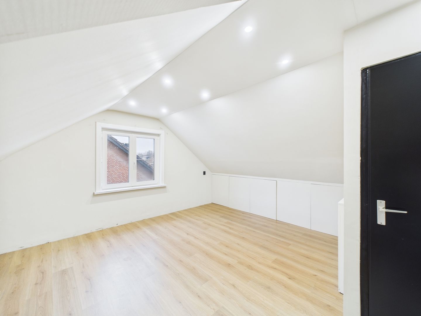 Photo 29 of Zeldenrustlaan 3