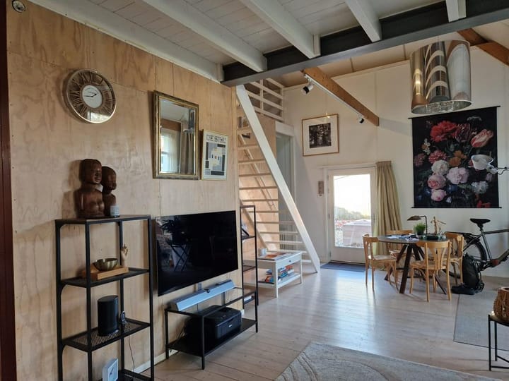 Foto 10 van Zevenhuisterweg 4-4