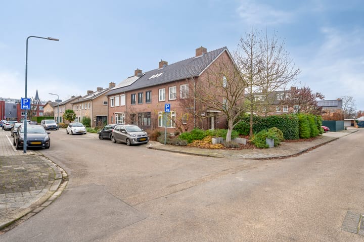 Foto 6 van Jozef Hoensstraat 10