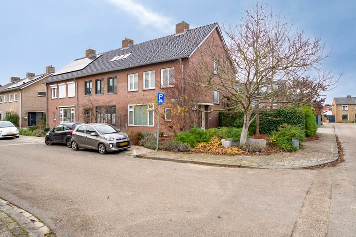 Foto 7 van Jozef Hoensstraat 10