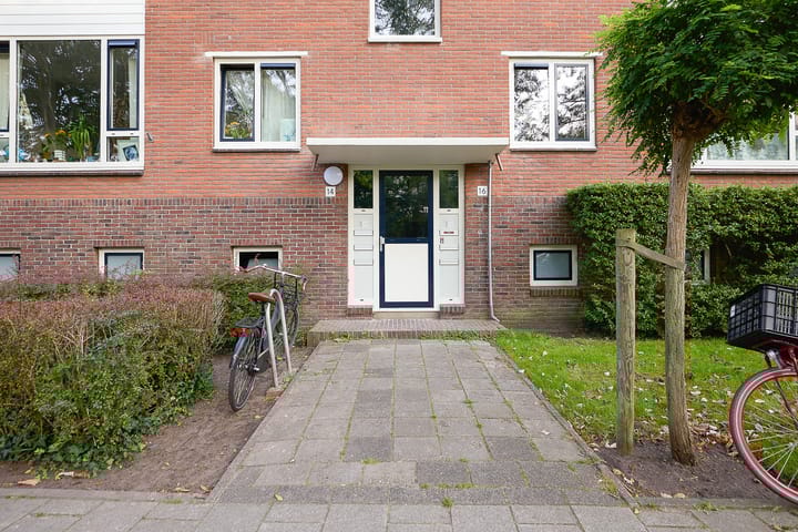 Foto 24 van Einsteinstraat 16-II