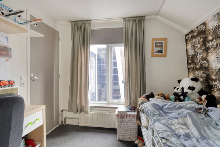 Foto 29 van Molenstraat 180