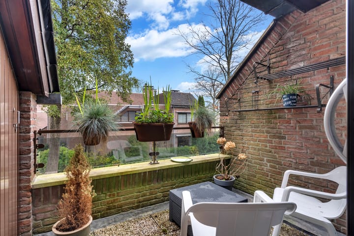 Foto 16 van Troelstraplein 18