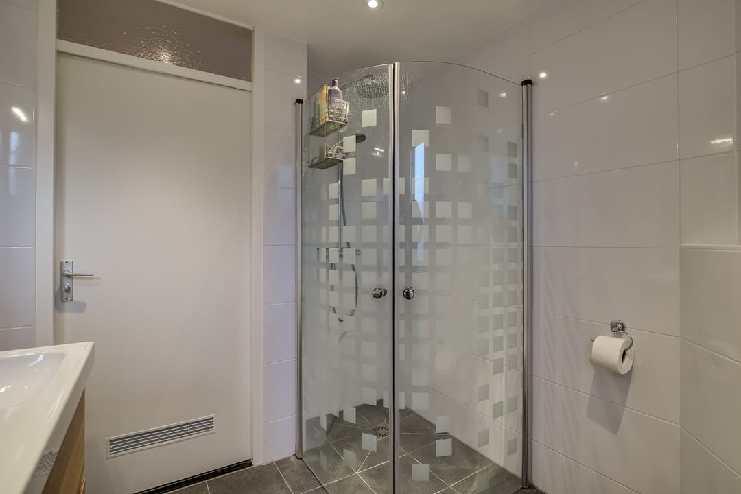 Photo 28 of Binnenplaats 32