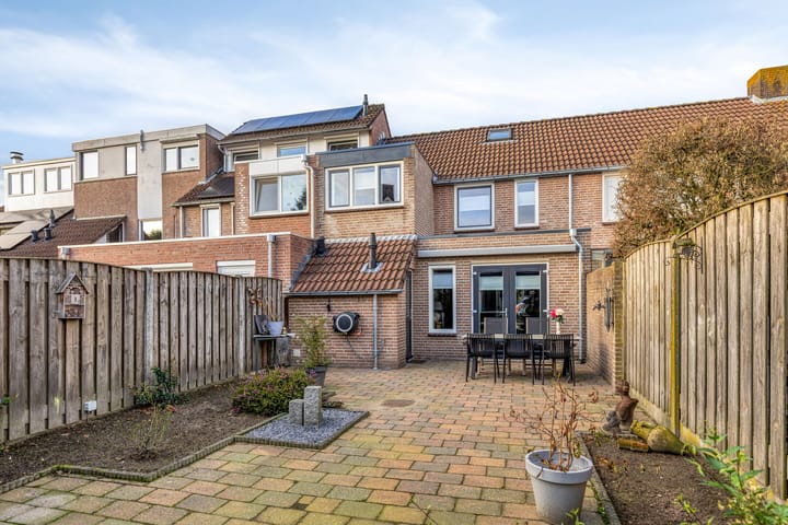 Photo 26 of Middelgraaf 94