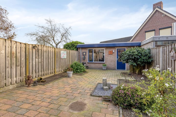 Photo 27 of Middelgraaf 94