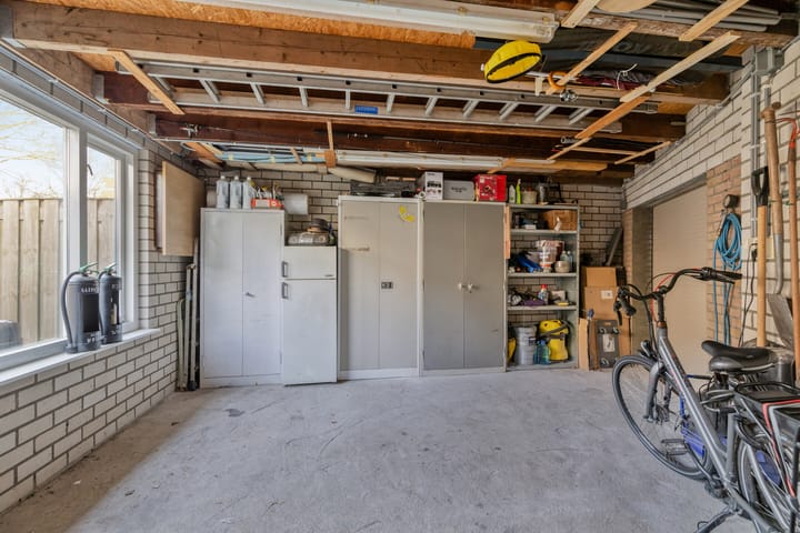 Photo 29 of Middelgraaf 94