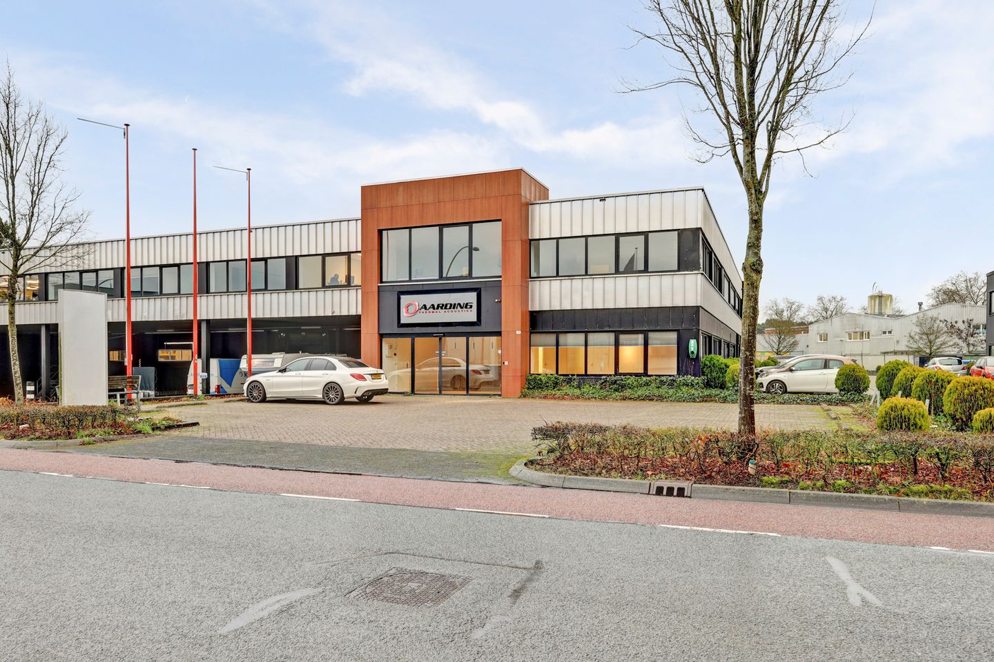 Bekijk foto 1 van Industrieweg 71