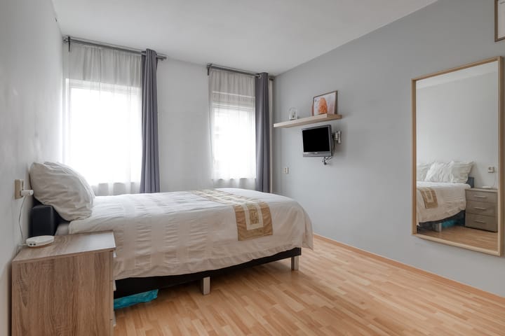 Foto 25 van Gaesbeekstraat 77