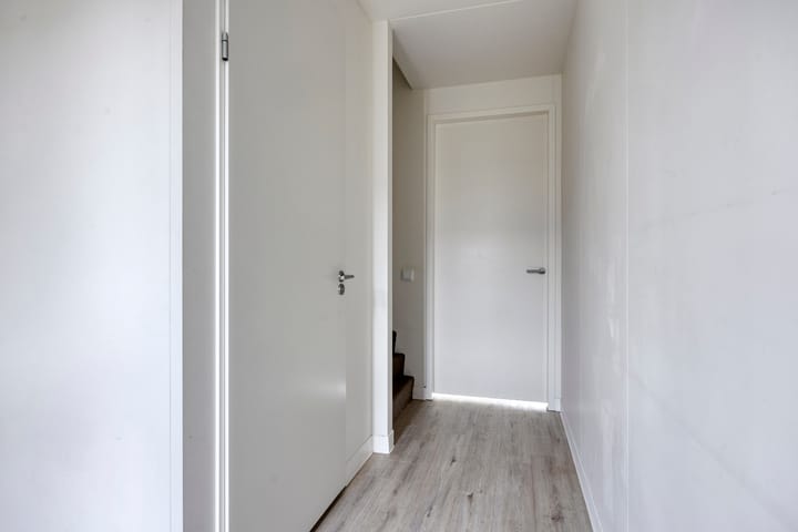 Foto 5 van Walstro 18