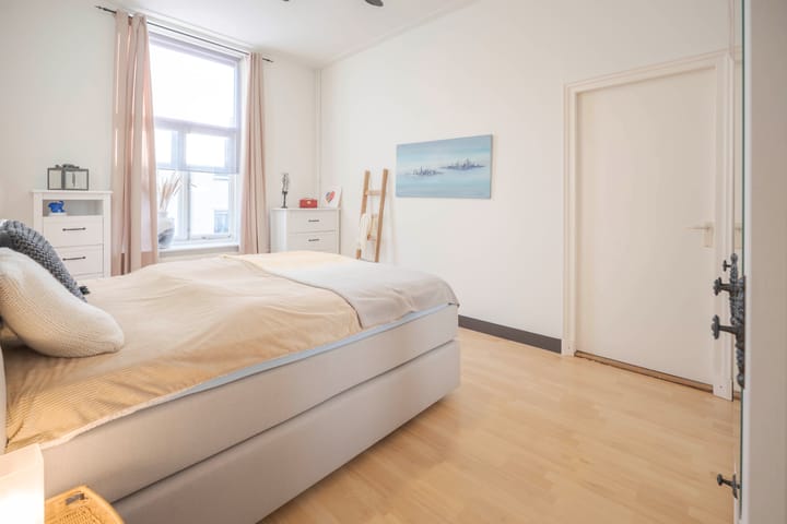 Foto 26 van Marten van Rossemstraat 12