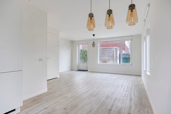 Foto 14 van Walstro 18