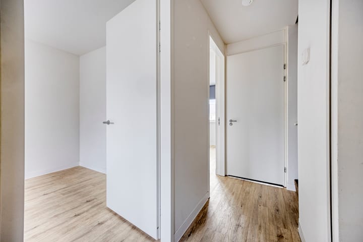 Foto 16 van Walstro 18