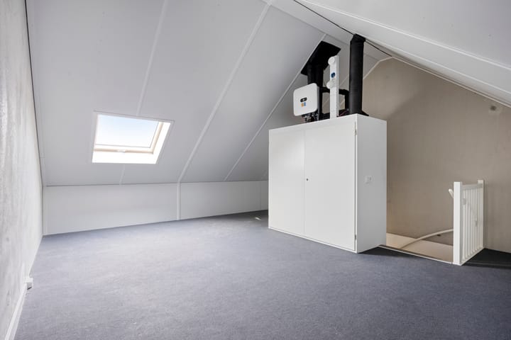 Foto 25 van Walstro 18