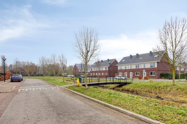 Foto 35 van Walstro 18