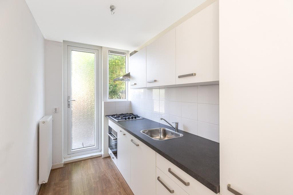 Photo 12 of De Quackstraat 32-A