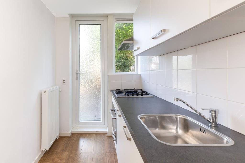 Photo 13 of De Quackstraat 32-A