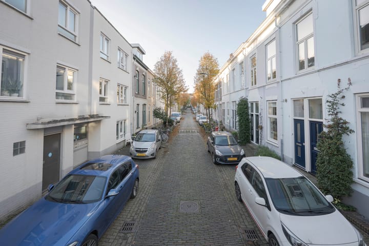 Foto 57 van Marten van Rossemstraat 12