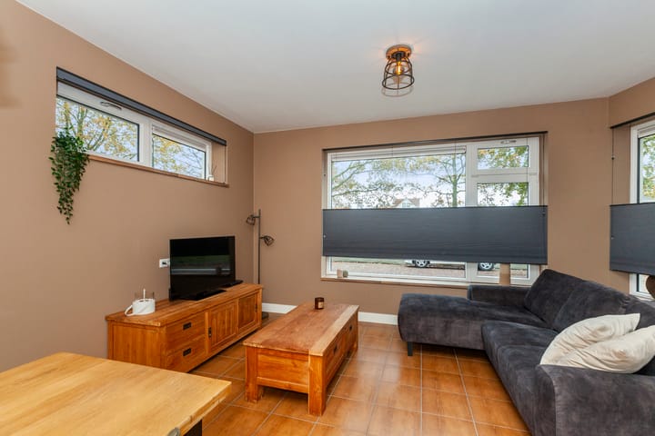 Foto 6 van Damstraat 4