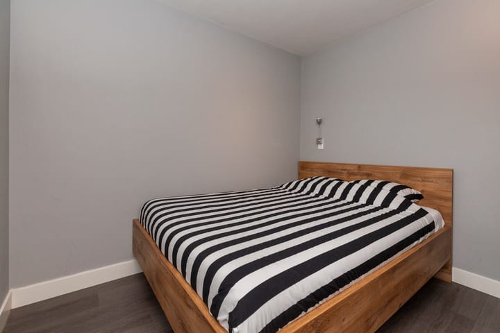 Foto 18 van Damstraat 4