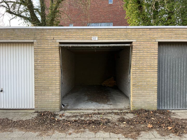 Photo 3 of Vrouwemadestraat 50