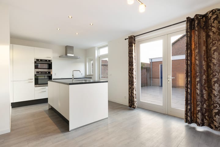 Foto 6 van Prinses Irenelaan 2