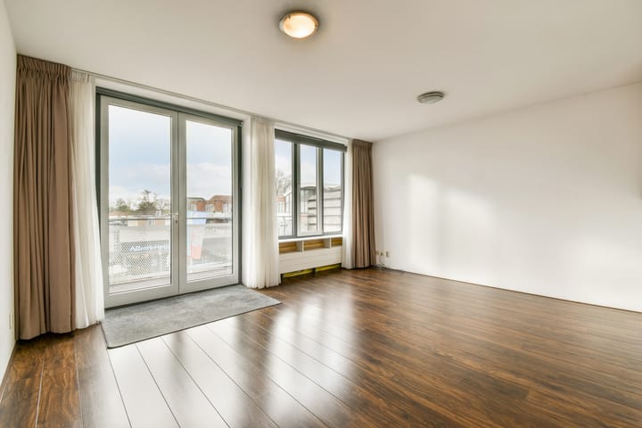 Foto 4 van Einsteinstraat 155