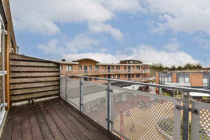 Foto 10 van Einsteinstraat 155